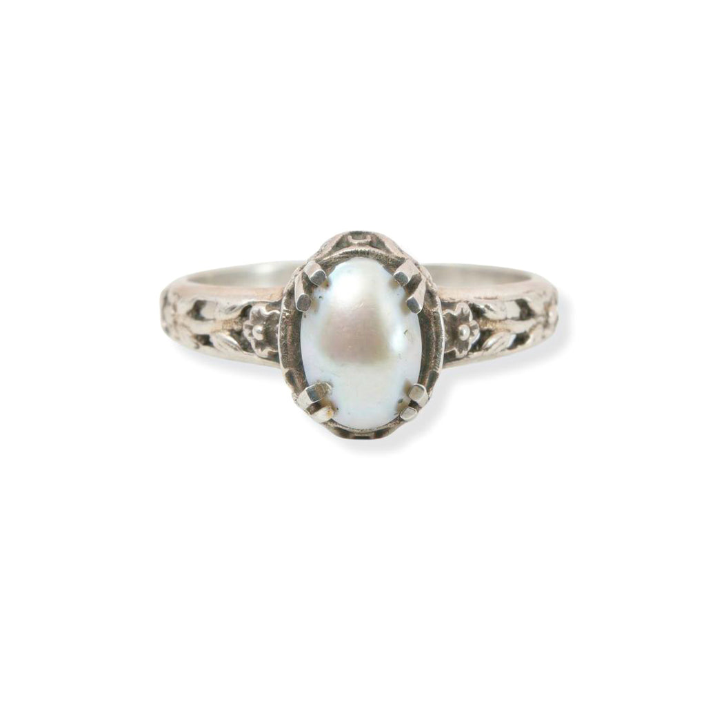 White Pearl Silver Ring