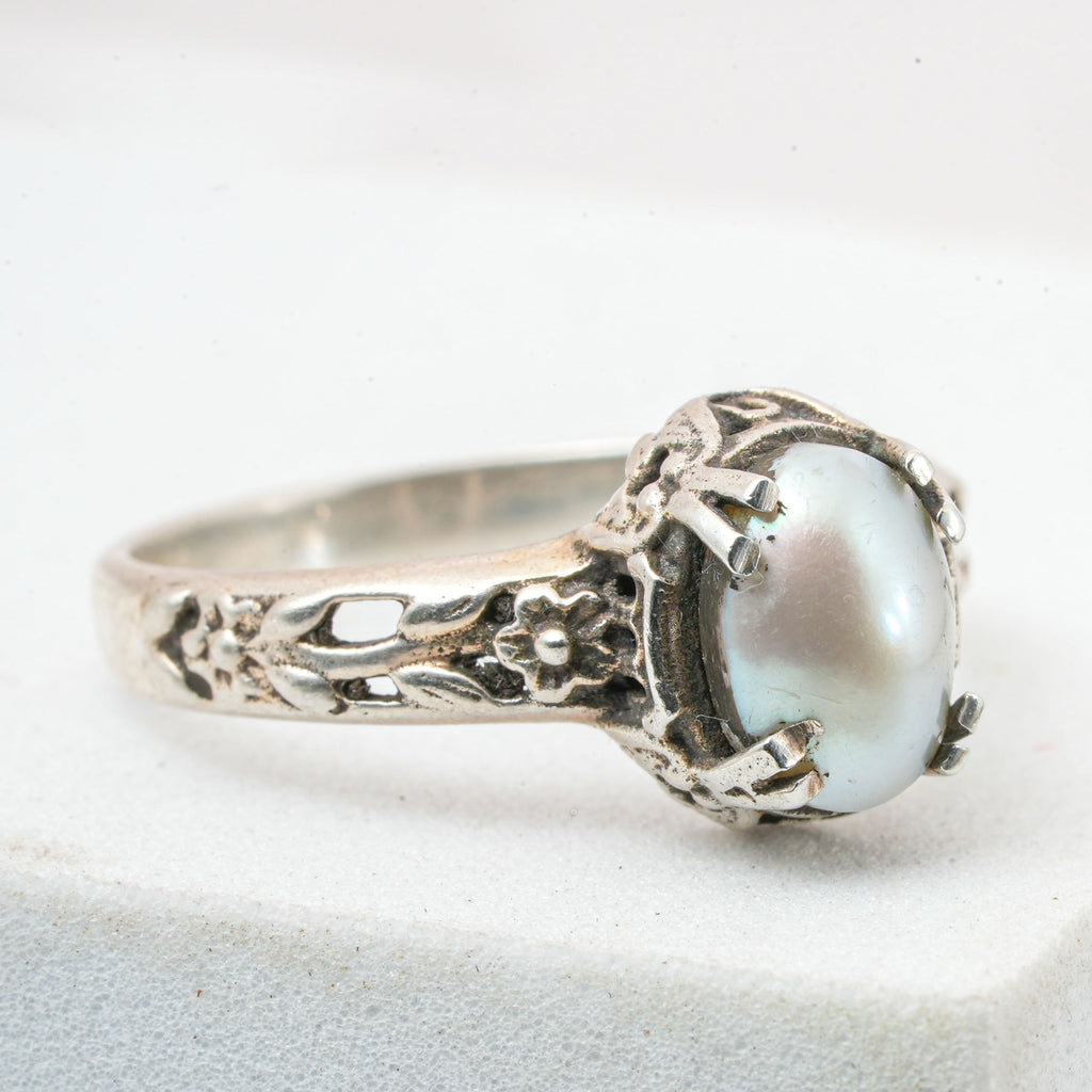 White Pearl Silver Ring